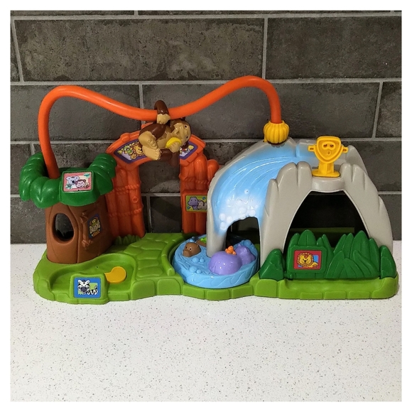 Fisher Price Little People Surprise Sounds Zoo + Bonus Figures - Picture 2 of 10